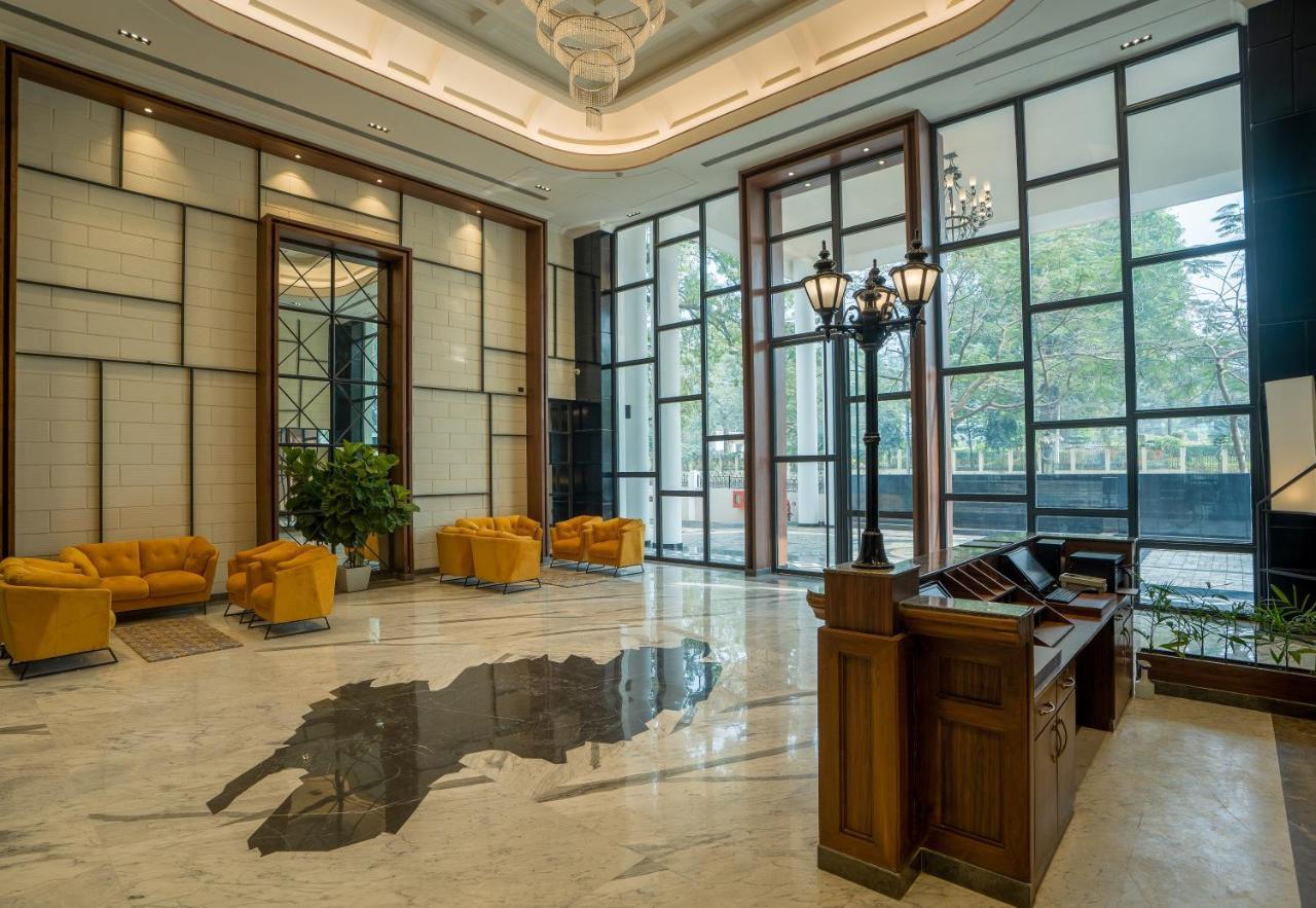 Hotel Polo Towers Agartala Kültér fotó