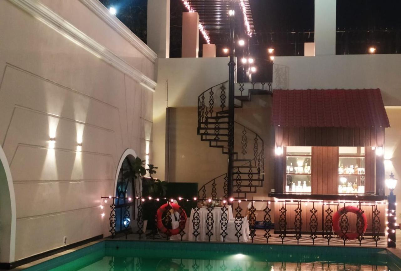 Hotel Polo Towers Agartala Kültér fotó