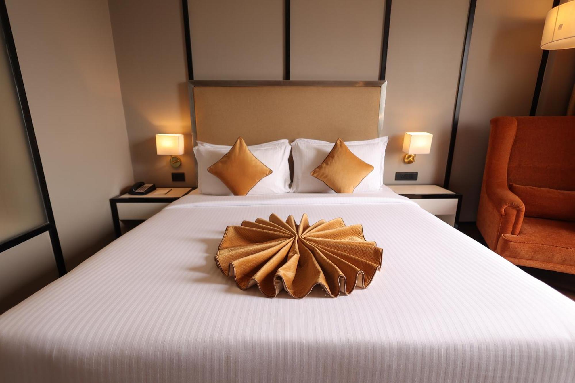 Hotel Polo Towers Agartala Kültér fotó