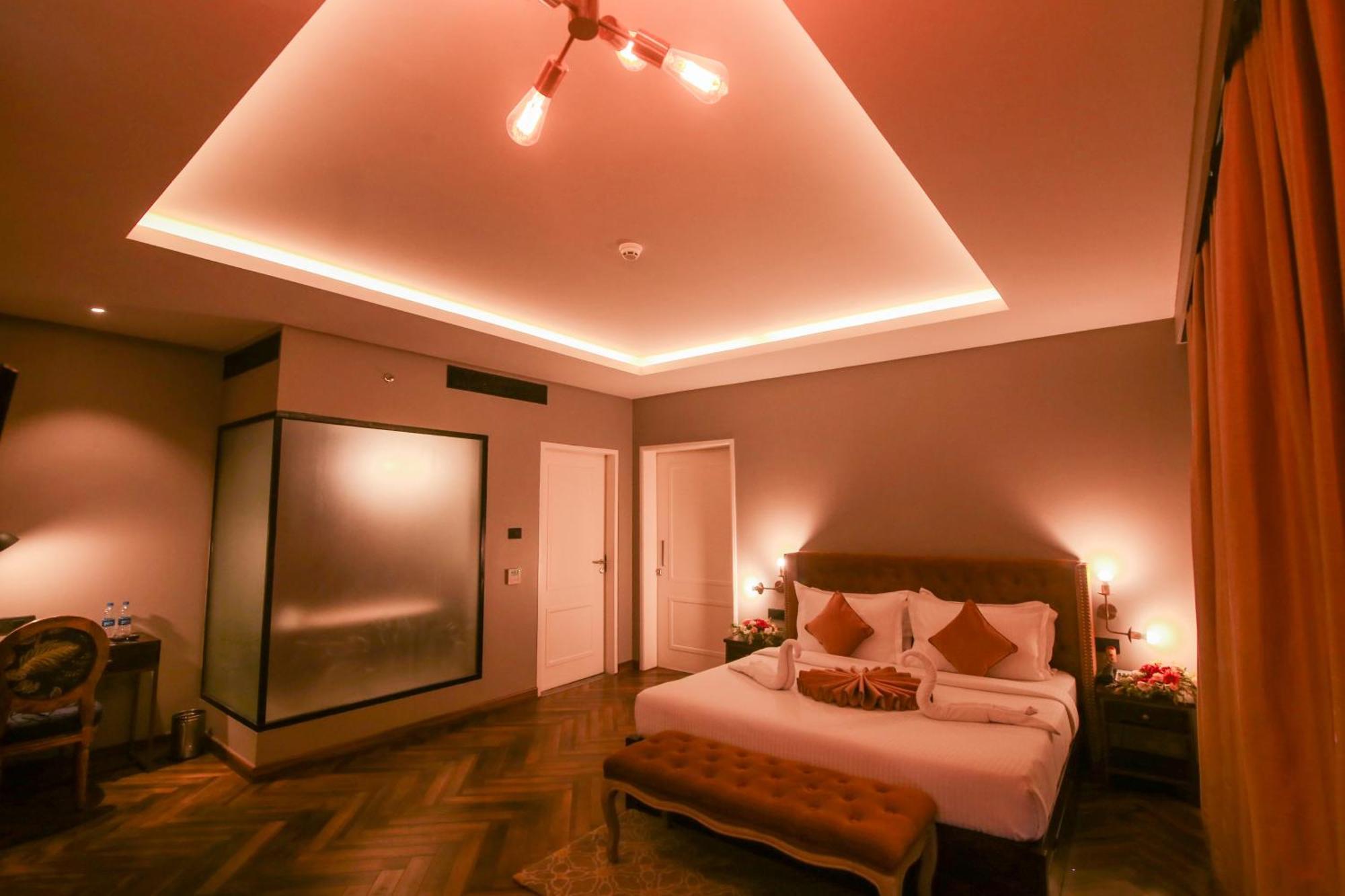 Hotel Polo Towers Agartala Kültér fotó